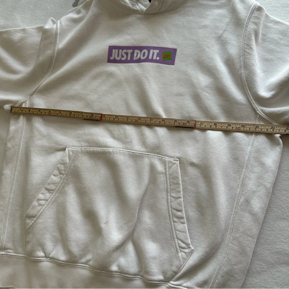 Nike‎ Pullover Hoodie Sweatshirt White Purple Logo Cotton Men’s Size Medium
